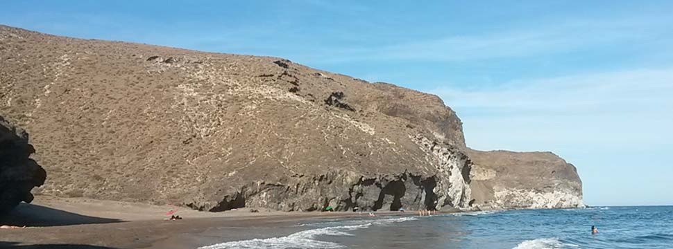 Cala Grande. Playas en Cabo de Gata